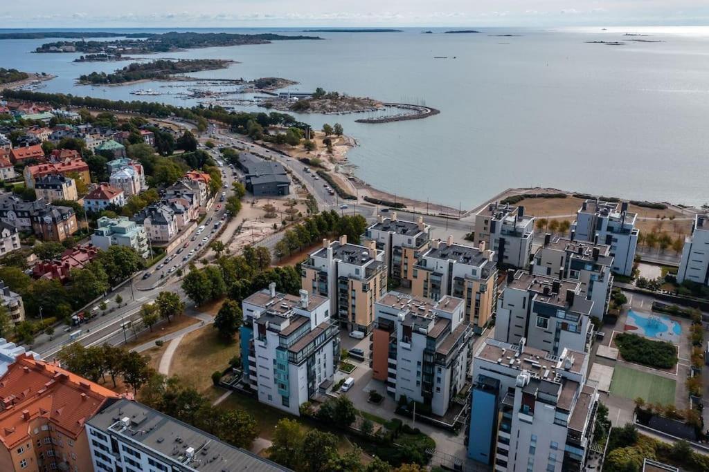 Spacious Home With Four Terrace, Sauna, Sea View Хельсинки Экстерьер фото